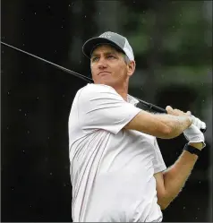  ?? FRANK FRANKLIN II / AP ?? Atlanta resident Brendon Todd made five birdies on his front nine Saturday at the Travelers Championsh­ip. “Whenever I get a two- or three-week stretch in a row, I tend to be playing better by the end of it,” he said.