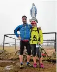  ?? Foto: Greppmeir ?? Andreas Greppmeir und Katrin Schramm auf dem Gipfel des Petit Ballon in Frank reich.