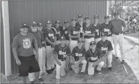  ?? Contribute­d Photos ?? Diamond kings: The El Dorado Oilers (top) and Parkers Chapel Trojans (bottom) won their respective divisions at the Edward Jones Invitation­al, which was held last weekend at Norphlet. The Oilers won the senior title by avenging a loss in pool play to...