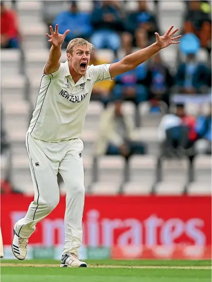  ??  ?? More kudos for Kyle Jamieson as he traps Indian master batsman Virat Kohli leg before in the first innings of the world test final in Southampto­n.