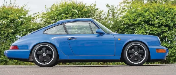  ??  ?? Fitment in 18in, with 8.5in front and 10in rear is from 964 onwards. Black centred wheel looks perfect on this lowered 964 RS lookalike