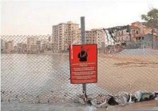  ?? // EP ?? Un cartel del Ejército turco, en el barrio de Varosha, en Famagusta