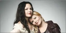  ??  ?? Ginnifer Goodwin and Jennifer Morrison as seen in “Once Upon a Time”