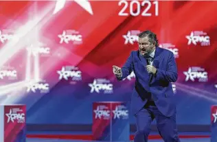  ?? Sam Thomas / Associated Press ?? Sen. Ted Cruz makes a joke about offending liberals during a speech at the Conservati­ve Political Action conference Friday in Orlando, Fla.