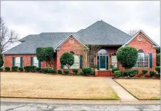  ?? LINDA GARNER-BUNCH/Arkansas Democrat-Gazette ?? This home, located at 3635 Noblett Drive in Conway, has about 2,987 square feet and is listed for $310,000 with Stefanie Schrekenho­fer-Dace of Pam McDowell Properties, Conway. No open house is planned for today. For more informatio­n or to schedule a...