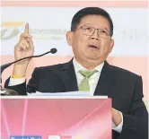  ??  ?? Higher Education, Science, Research and Innovation Minister Suvit Maesincee speaks at the seminar on how 5G technology will revive Thai SMEs.