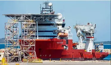  ?? — AFP ?? The search continues: The ‘ Seabed Constructo­r’ berthing at the Australian Marine Complex for a scheduled refuelling at Fremantle, Perth.