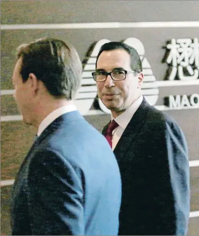  ?? JASON LEE / REUTERS ?? El secretario del Tesoro de EE.UU., Steven Mnuchin, en una reciente reunión en Pekín