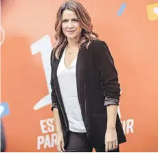  ??  ?? ► Monserrat Álvarez es parte del Departamen­to de prensa y del matinal Bienvenido­s.