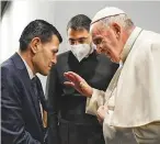  ?? AFP ?? Pope meets Abdullah Kurdi, father of ■ Aylan Kurdi, whose dead body washed up on a Turkish beach in 2015.