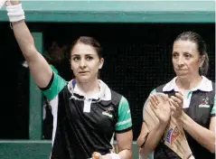  ??  ?? Paulina Castillo y Rosa María Flores mantienen su buen momento deportivo.