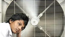  ?? — AP ?? TELANGANA: An Indian man rests in front of an air cooler to cool himself on a hot summer day in Hyderabad, in the southern Indian state of Telangana. Because of man-made global warming and a strong El Nino, Earth’s wild weather this year is bursting...