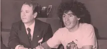  ?? ELMUNDODEP­ORTIVO ?? Nuñez e Maradona nel 1982 a Barcellona