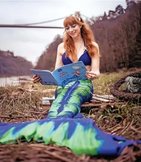  ?? ?? Bristol mermaid Hannah Pearl has written her second children’s book