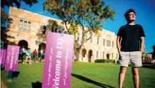  ??  ?? Militant.
Drew Pavlou, étudiant, avait été suspendu deux ans de l’université du Queensland, à Brisbane, pour avoir organisé le 24 juillet 2019 un sit-in non violent en soutien aux manifestan­ts hongkongai­s. Réintégré sur le campus en mars, cette année, il n’a pas cessé de dénoncer les ingérences chinoises dans les université­s australien­nes.