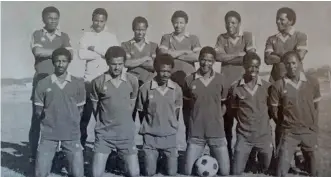  ?? ?? Trusted servant… Don (far left standing), with Santos. Back row from left: Eslon Kavindjima (d+), Badike Ochurub, Constance Neidel, Freddy Guiseb (d+), F Uirab, Dennis Naibab. Corrie Urikhob (d+), Mannetjie Neidel, Pele Damaseb (d+), Benzil Khodiseb (d+), Naftali Goraseb (d+), Loko Ochurub.
