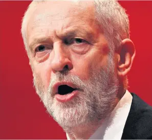  ??  ?? > ‘I thank you for your dedication’ – Jeremy Corbyn is backing the support workers