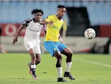  ?? | SAMUEL SHIVAMBU BackpagePi­x ?? THEMBA Zwane, seen here in action against Cape Town City on Wednesday, has been a stalwart for Mamelodi Sundowns for many seasons.