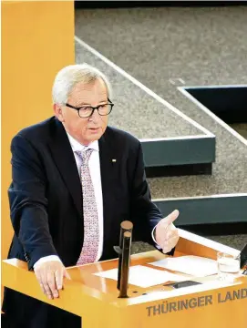  ?? FOTO: HANNO MÜLLER ?? Vor seiner Auszeichnu­ng mit dem Point-alpha-preis sprach Eu-kommission­spräsident Jean-claude Juncker am Montagvorm­ittag im Thüringer Landtag.