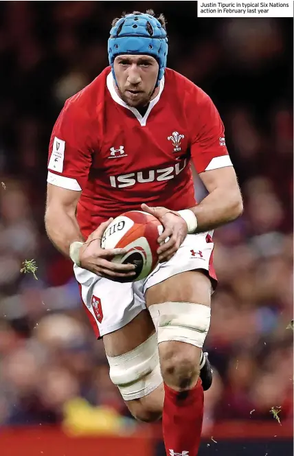  ??  ?? Justin Tipuric in typical Six Nations action in February last year