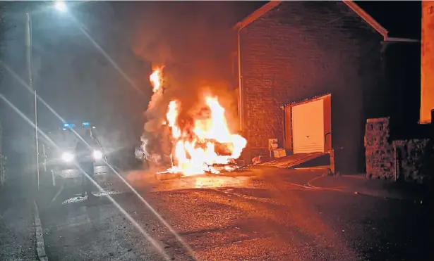 ??  ?? The burger van was torched in Penrhiwcei­ber