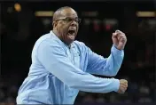  ?? BRYNN ANDERSON — THE ASSOCIATED PRESS FILE ?? North Carolina head coach Hubert Davis reacts during the second half against Kansas in the finals of the Men’s Final Four on April 4.