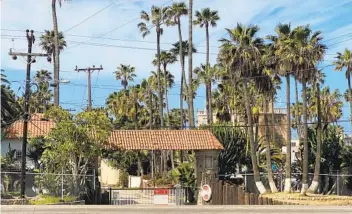  ?? WENDY FRY U-T ?? La comunidad Cantamar se encuentra a lo largo de la carretera costera entre Rosarito y Ensenada, justo al sur de Puerto Nuevo.