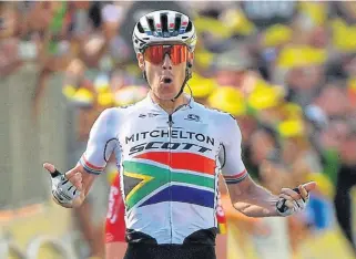  ?? /Marco Bertorello/AFP ?? Mzansi’s day: Daryl Impey celebrates his stage win at the Tour de France on Sunday.