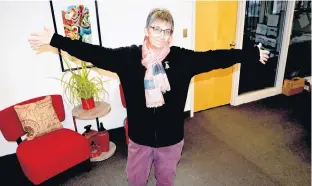  ?? SHARON MONTGOMERY-DUPE/CAPE BRETON POST ?? Lorna Banks of Sydney Mines proudly shows off her new look, after losing 125 pounds. Weightloss group Taking Off Pounds Sensibly named Banks the Nova Scotia queen and she will be recognized during their annual national event to celebrate winners across Canada and the U.S.