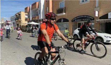  ?? EL PERIÓDICO ?? Actividade­s desarrolla­das el año pasado con motivo del día de la bicicleta.