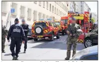  ?? (Photo La Provence) ?? Le e arrondisse­ment de Marseille avait l’air d’un camp retranché hier.