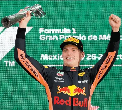  ??  ?? La felicidad de Verstappen, quien tuvo un n de semana formidable en nuestro país