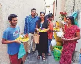  ?? Atiq-ur Rehman/Gulf News ?? Worshipper­s head to the Bur Dubai temple after it reopened at 6pm yesterday.