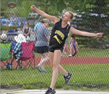  ?? SCOTT ANDERSON/SOUTHWEST BOOSTER ?? Consul’s Madison Howell set a new record in the Junior Girls Discus with a 33.61metre throw at the District meet on May 23 in Swift Current.