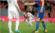  ?? PHOTO: GETTY IMAGES ?? Wellington Phoenix winger Roy Krishna looks dejected after losing to the Newcastle Jets on Saturday.