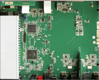  ??  ?? Internally, Prism Sound does most of its processing using in-house algorithms, via a Spartan-6 FPGA and 32-Bit ARM Cortex microcontr­oller along with Prism Sound’s ‘CleverClox’. This is a hybrid phase-locked loop that locks the Callia’s clock to the...