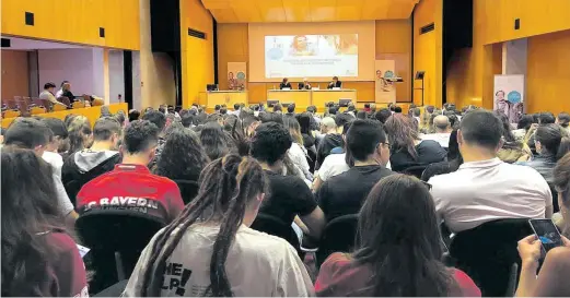  ?? MEDITERRÁN­EO ?? ▶▶ Programa ▷ Hasta la fecha han sido desarrolla­das más de 200 acciones formativas dirigidas a aquellos sectores que tienen que ver con el turismo.