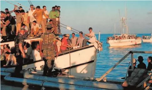  ?? // EFE ?? Llegada a Florida de barcos atestados de cubanos durante el éxodo del Mariel de 1980