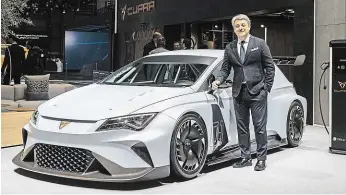  ?? Osamostatn­ěnou značkou Cupra cílí Seat na motoristy s vášní pro automobily, říká Luca de Mea. FOTO SEAT ?? Nové lákadlo.