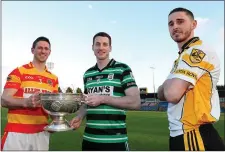  ?? Photo by Jim Coughlan ?? Eoin Kelly, Newcestown and Eoin Cotter, Douglas, with Conor O’Sullivan, Clyda Rovers, waiting to play the winners of Newcestown Vs Douglas