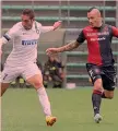  ??  ?? IL PRIMO GOL A Trieste, il 29 settembre 2013, Nainggolan si sblocca contro l’Inter. Il suo Cagliari rimonta e fa 1-1 ANSA