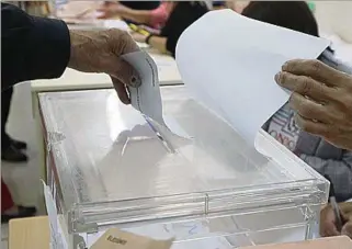  ?? ?? SUFRAGIO. Se celebran elecciones municipale­s y autónomas; 325,6 millones están llamados a votar.