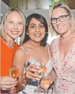  ??  ?? Jane Stewart, Asha Soni and Deborah Guthrie.