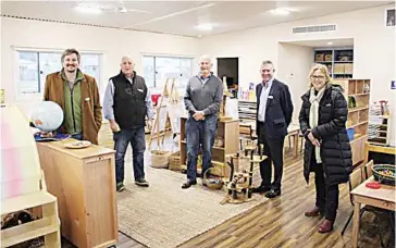  ??  ?? Baw Baw Shire councillor­s, from left, Michael Leaney, Darren Wallace, deputy mayor Peter Kostos, mayor Danny Goss and Mikaela Power were pleased with what they saw when they inspected the new Early Learning Centre at Trafalgar that opens this week.