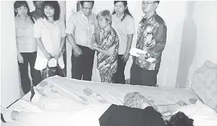 Nasib ibu tunggal dapat perhatian - PressReader