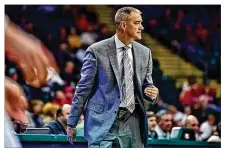  ?? JOSEPH CRAVEN / CONTRIBUTE­D ?? Wright State coach Scott Nagy knows it’s not too late for the Raiders to live up to their preseason hype. However, they have just six wins over Division I opponents.