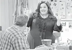  ?? ROBERT VOETS, CBS ?? Farewell to Molly (Melissa McCarthy) and Mike (Billy Gardell).