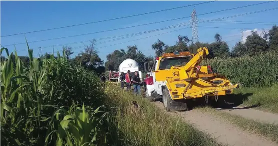  ?? ESPECIAL ?? Se informó que quienes practicaro­n la ordeña ya tenían tiempo debido a que detectaron rastro de circulació­n de unidades.