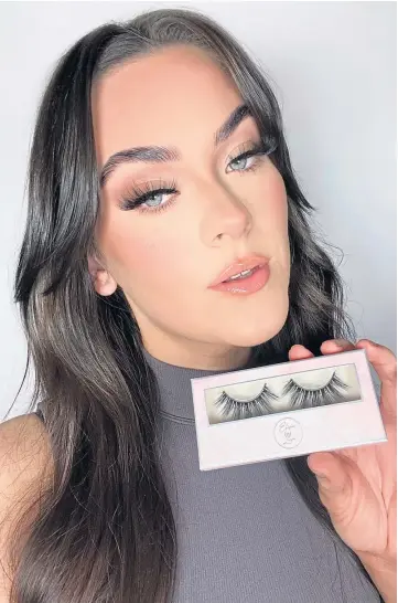  ?? ?? WHAT’S IN A NAME? Lisa Chandler and her false eyelashes which are now branded Elsie by Lisa.