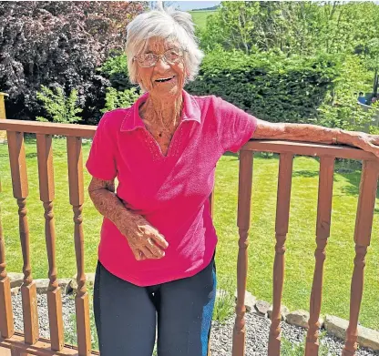  ??  ?? Traditiona­l music fan Isobel Hirst will join in a Zoom meeting for her 100th birthday celebratio­ns.